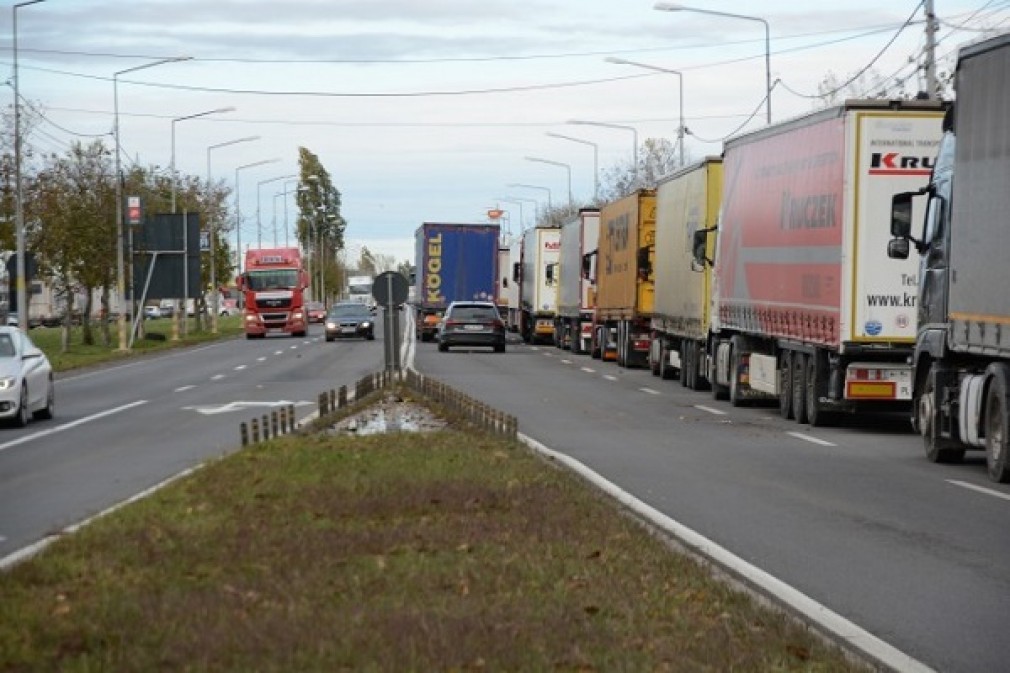 Camioanele, interzis în Ungaria pentru 24 de ore
