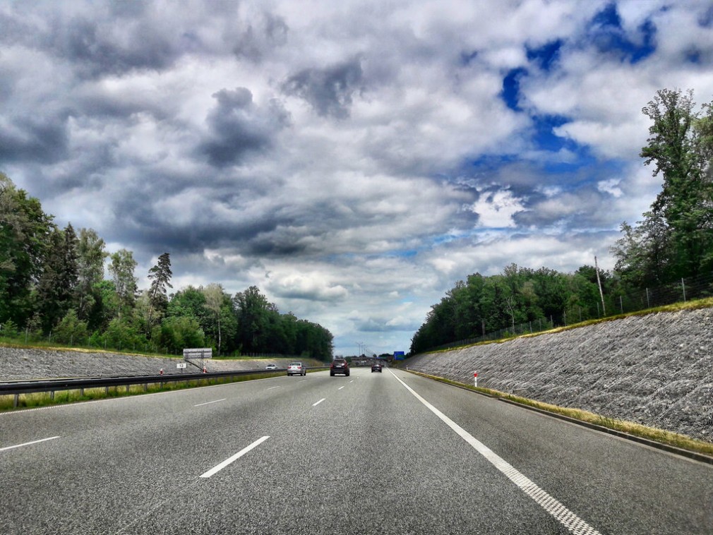 TRAFIC RELUAT PE AUTOSTRADA A1