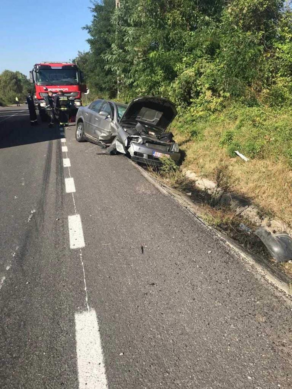 Accident grav - băut, s-a aruncat cu mașina într-un cap de pod