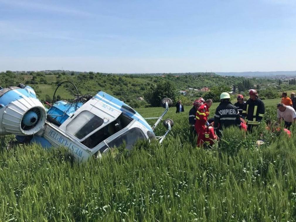 Elicopter la pământ! Ambulanța a intervenit