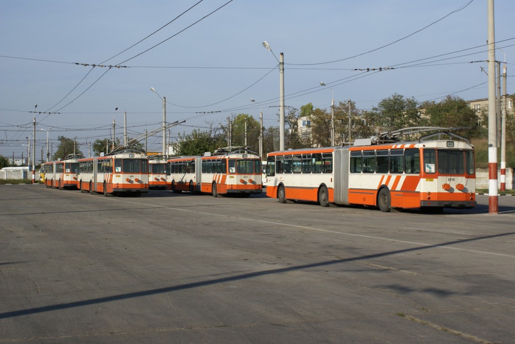 Dezastru pe DN1. Cinci răniți!