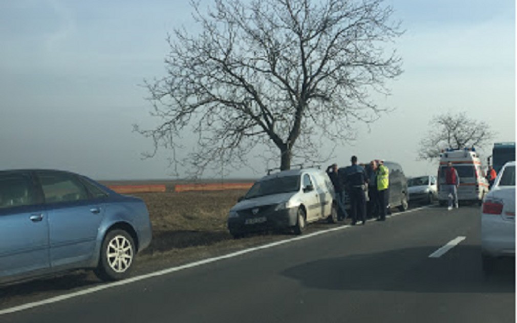 Coliziune între patru automobile în Botiz