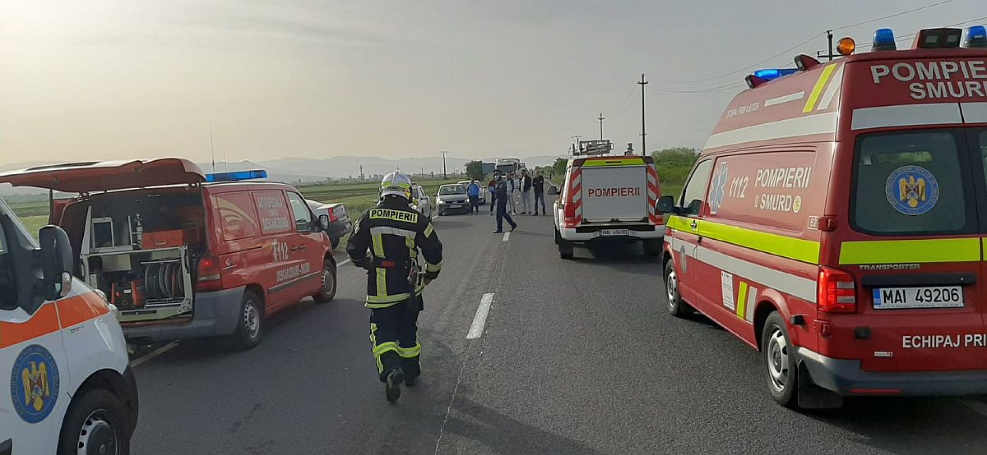 Pieton accidentat mortal la Poiana Teiului; şoferul susţine că victima era întinsă pe carosabil