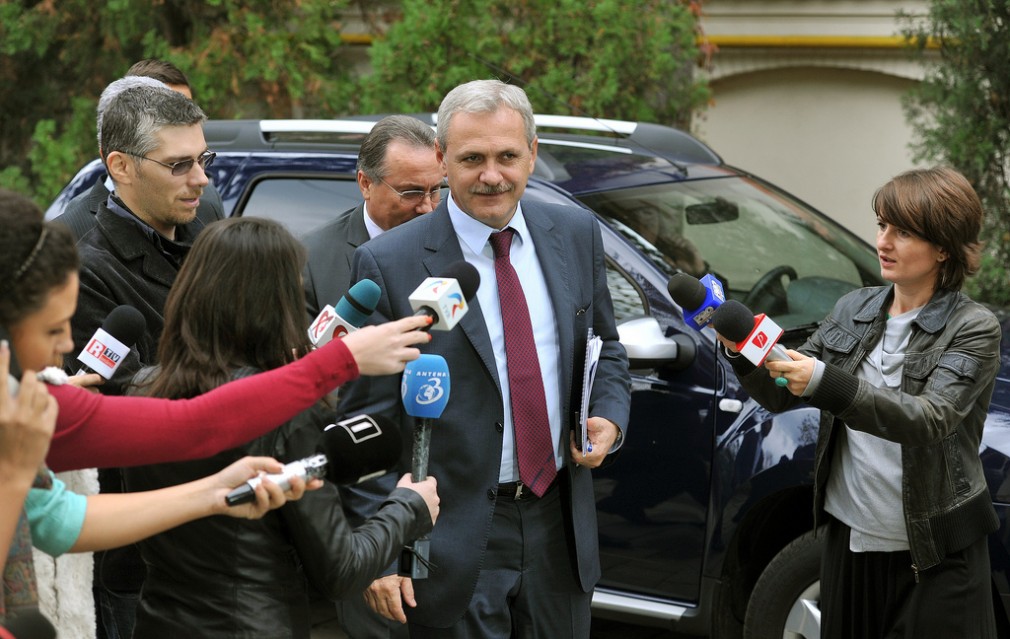 O firmă de CONSTRUCȚII DRUMURI îl poate trimite la ÎNCHISOARE pe Liviu Dragnea. A furat 21 milioane euro