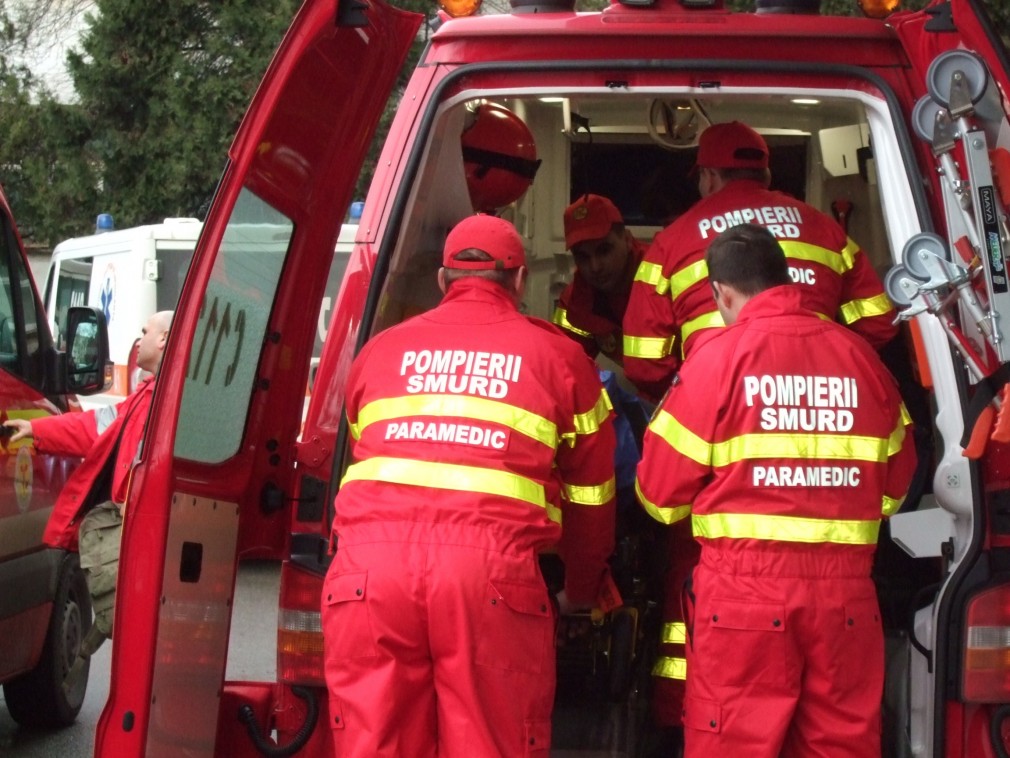 Șapte mașini într-un accident pe Autostrada Soarelui