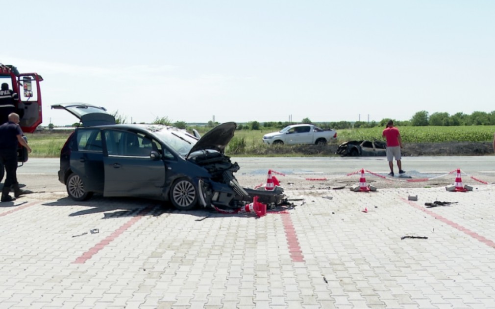 Bătrân de 82 de ani la un pas să ia foc după un accident