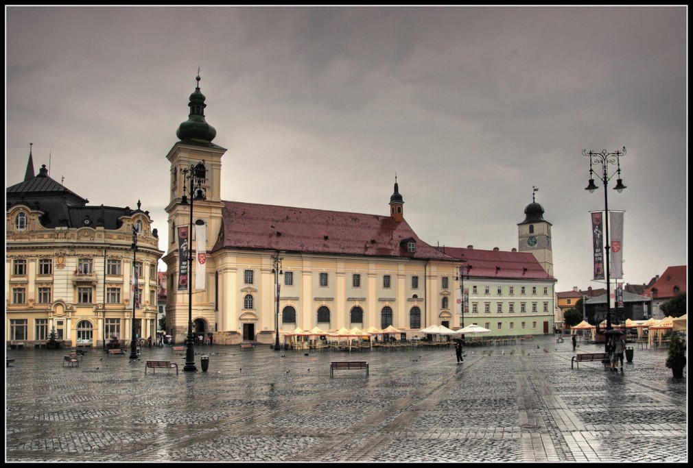 Ambasadorul Rusiei a rămas fără portofel la Sibiu