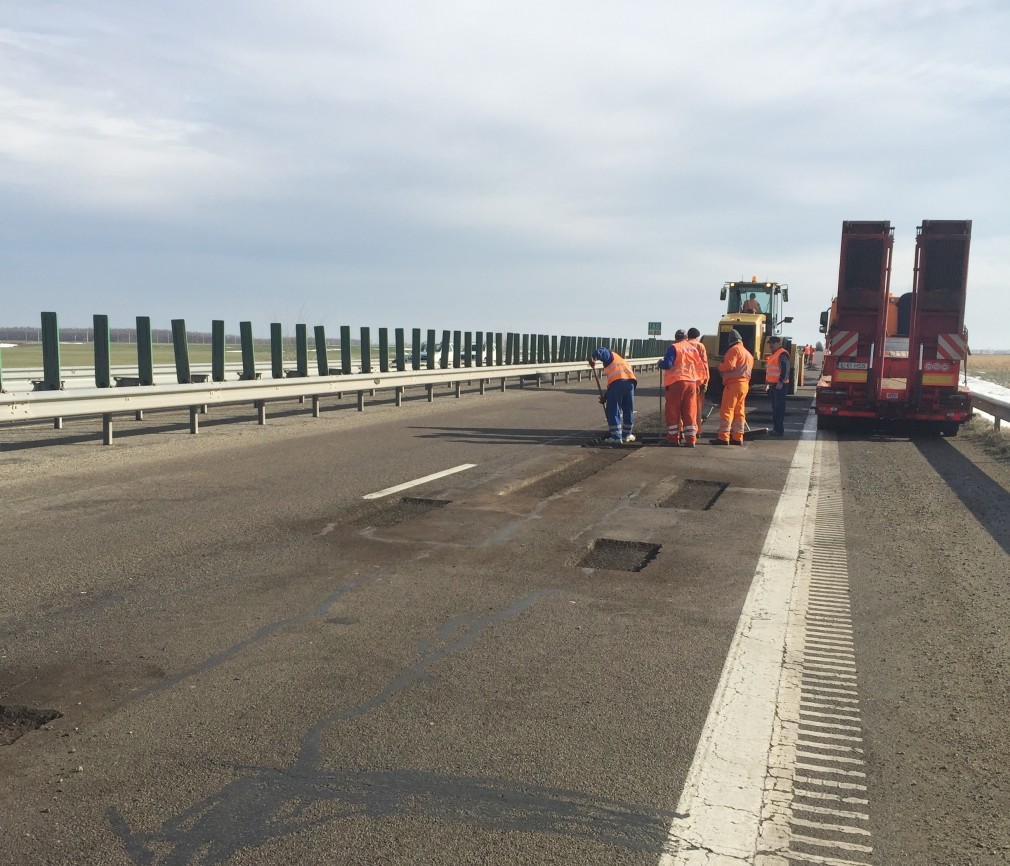 Restricţii pe A1 Sibiu - Deva şi A2 Bucureşti - Constanţa, din cauza unor lucrări